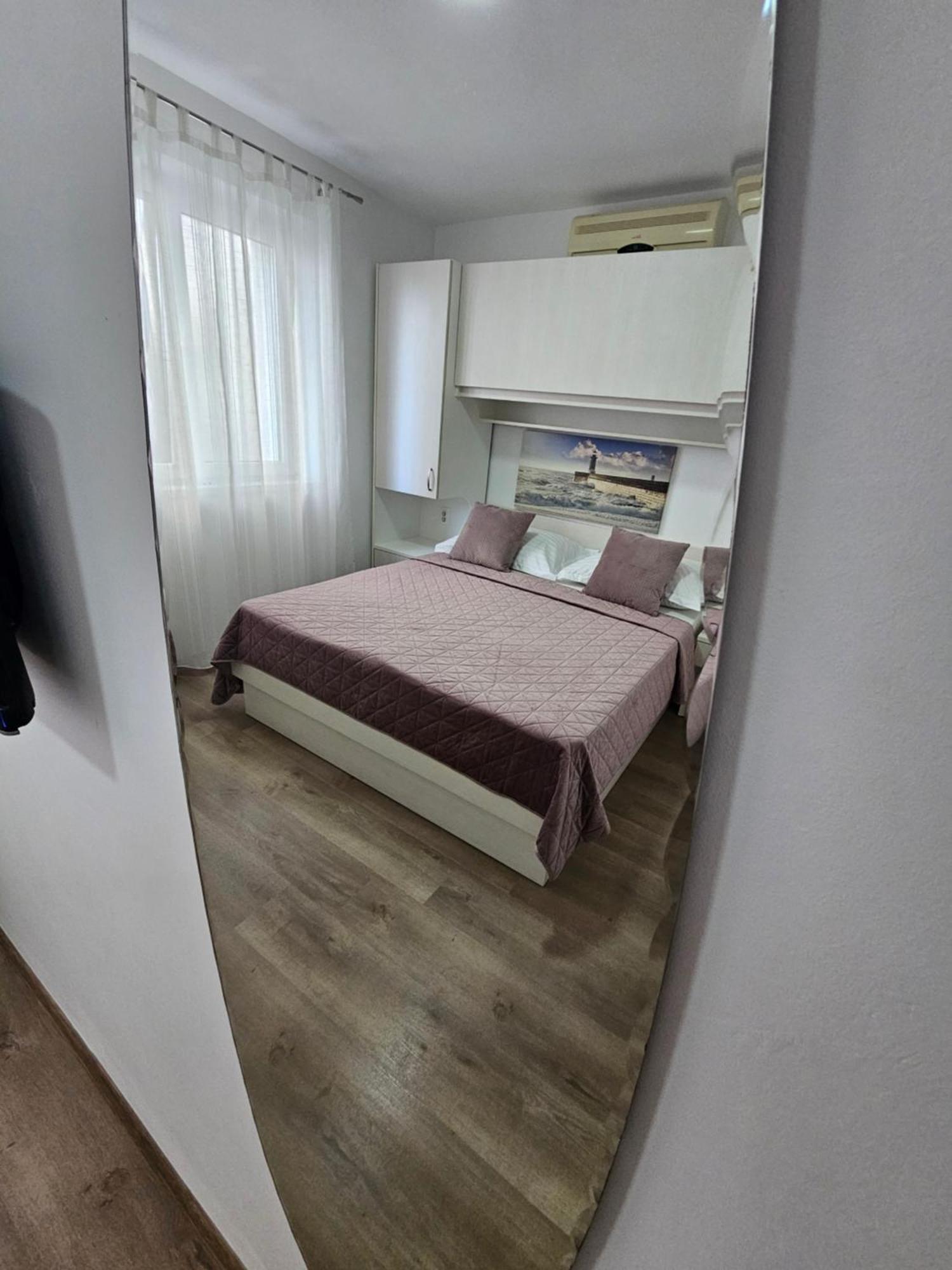 Apartmani Matija Makarska Buitenkant foto