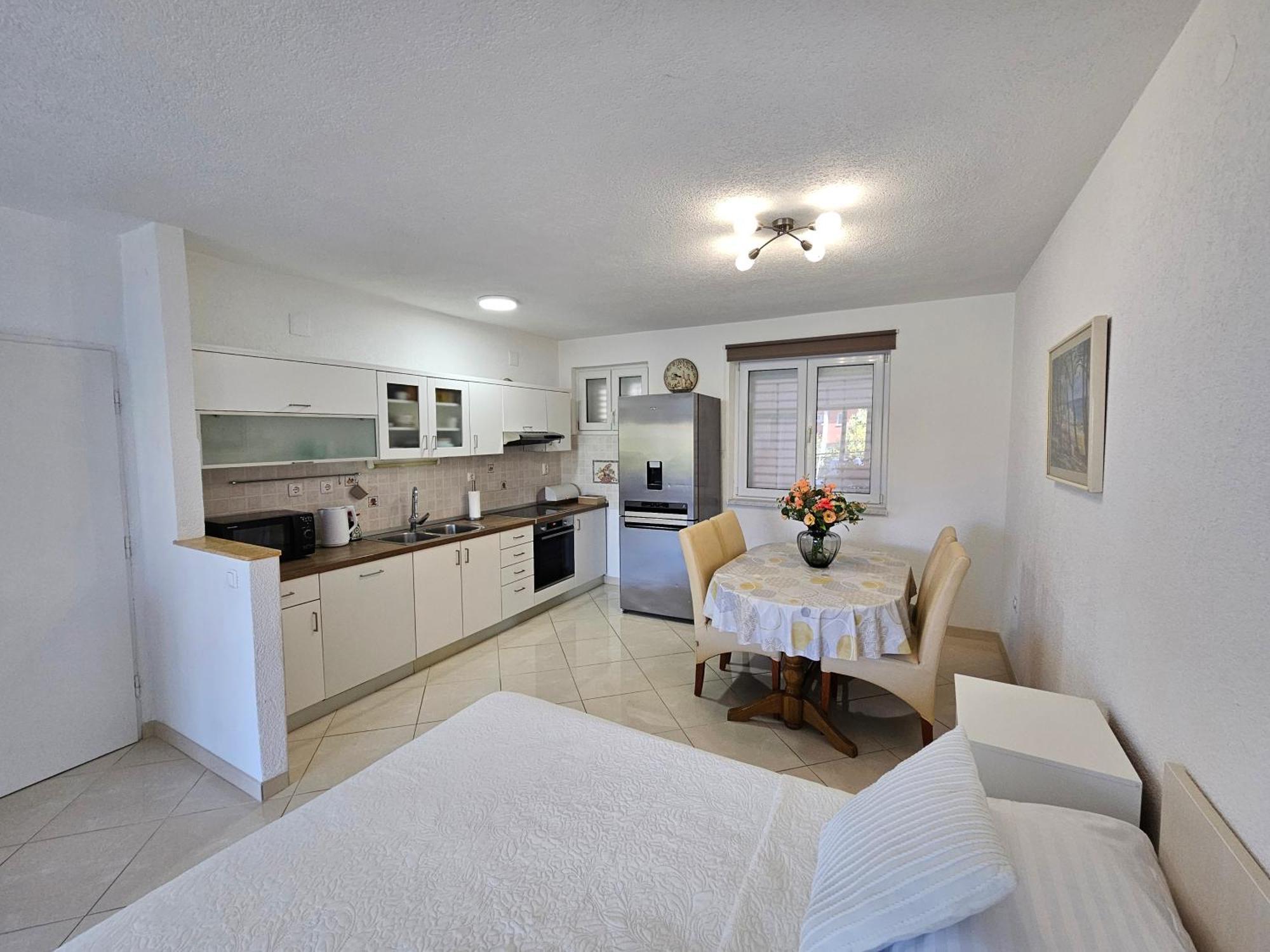Apartmani Matija Makarska Buitenkant foto
