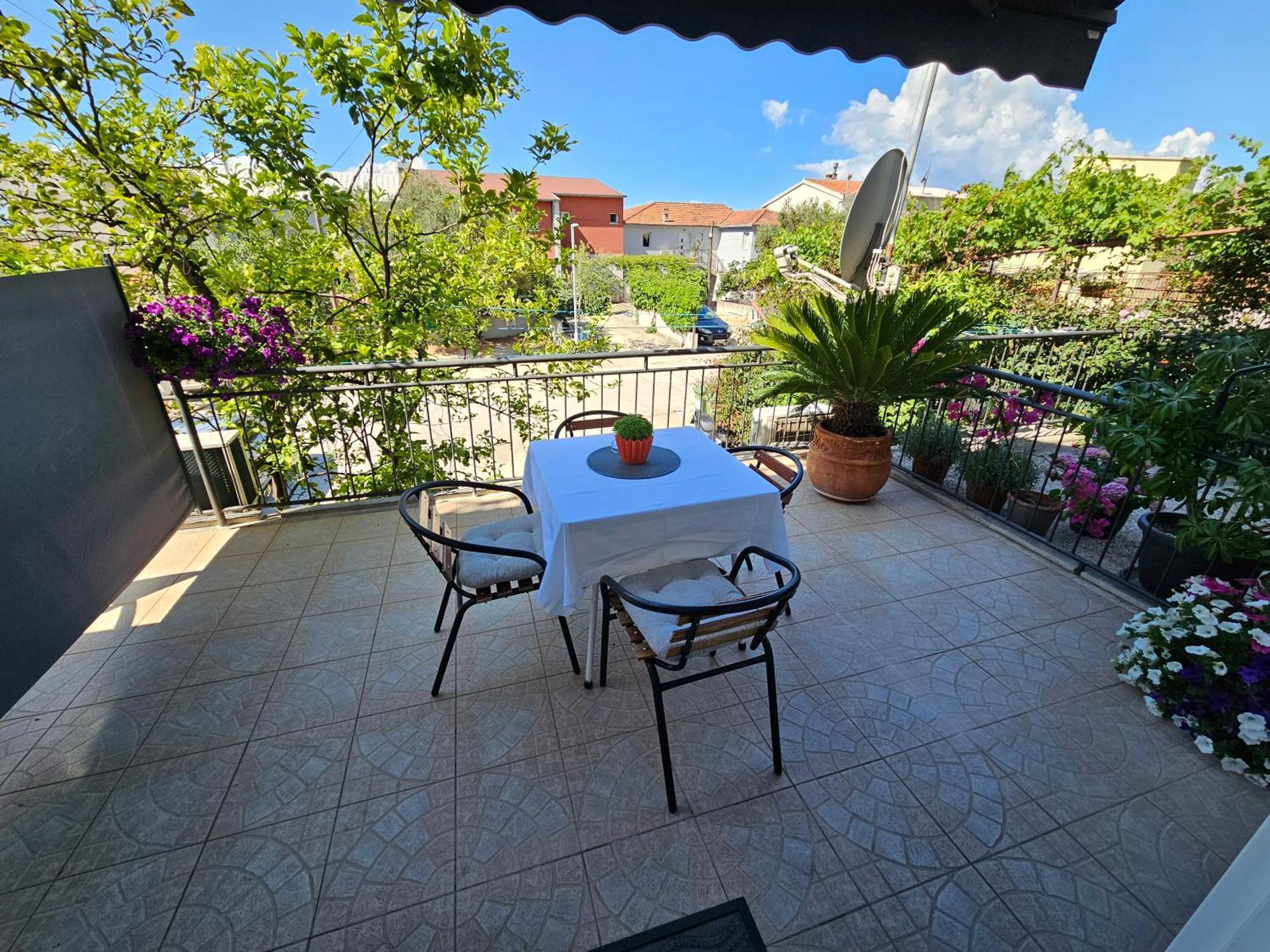 Apartmani Matija Makarska Buitenkant foto